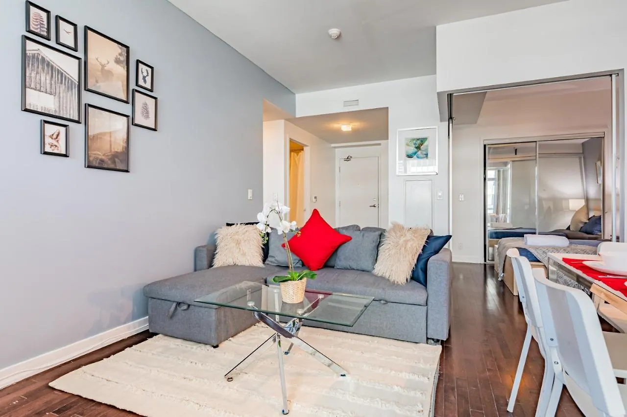 Downtown Vacation Rentals Toronto Apartment