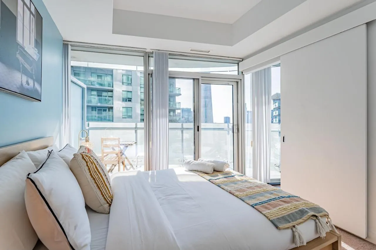 Downtown Vacation Rentals Toronto
