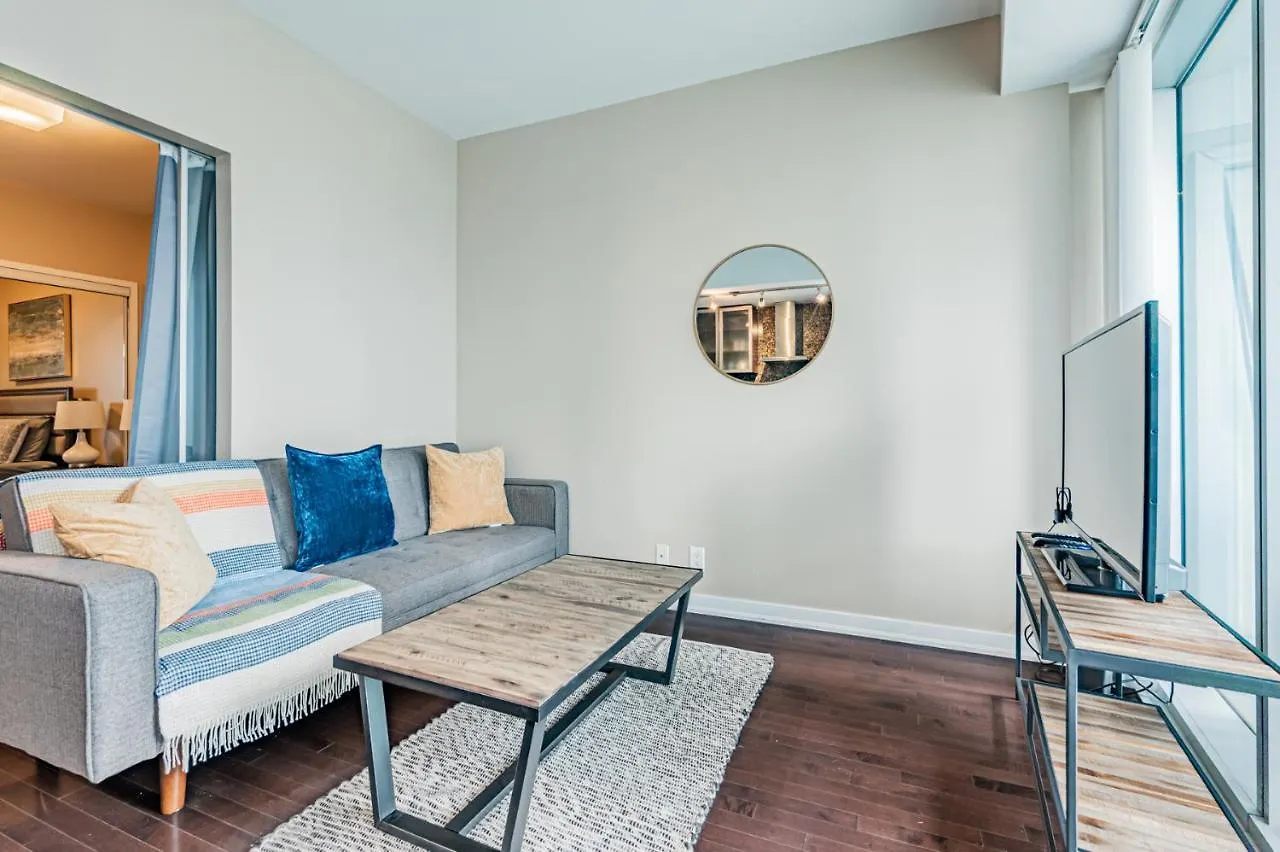 Downtown Vacation Rentals Toronto