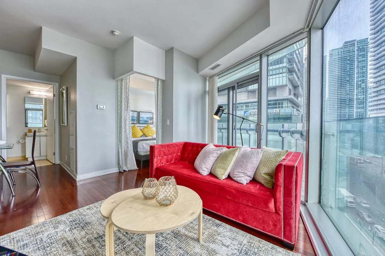 Downtown Vacation Rentals Toronto Canada