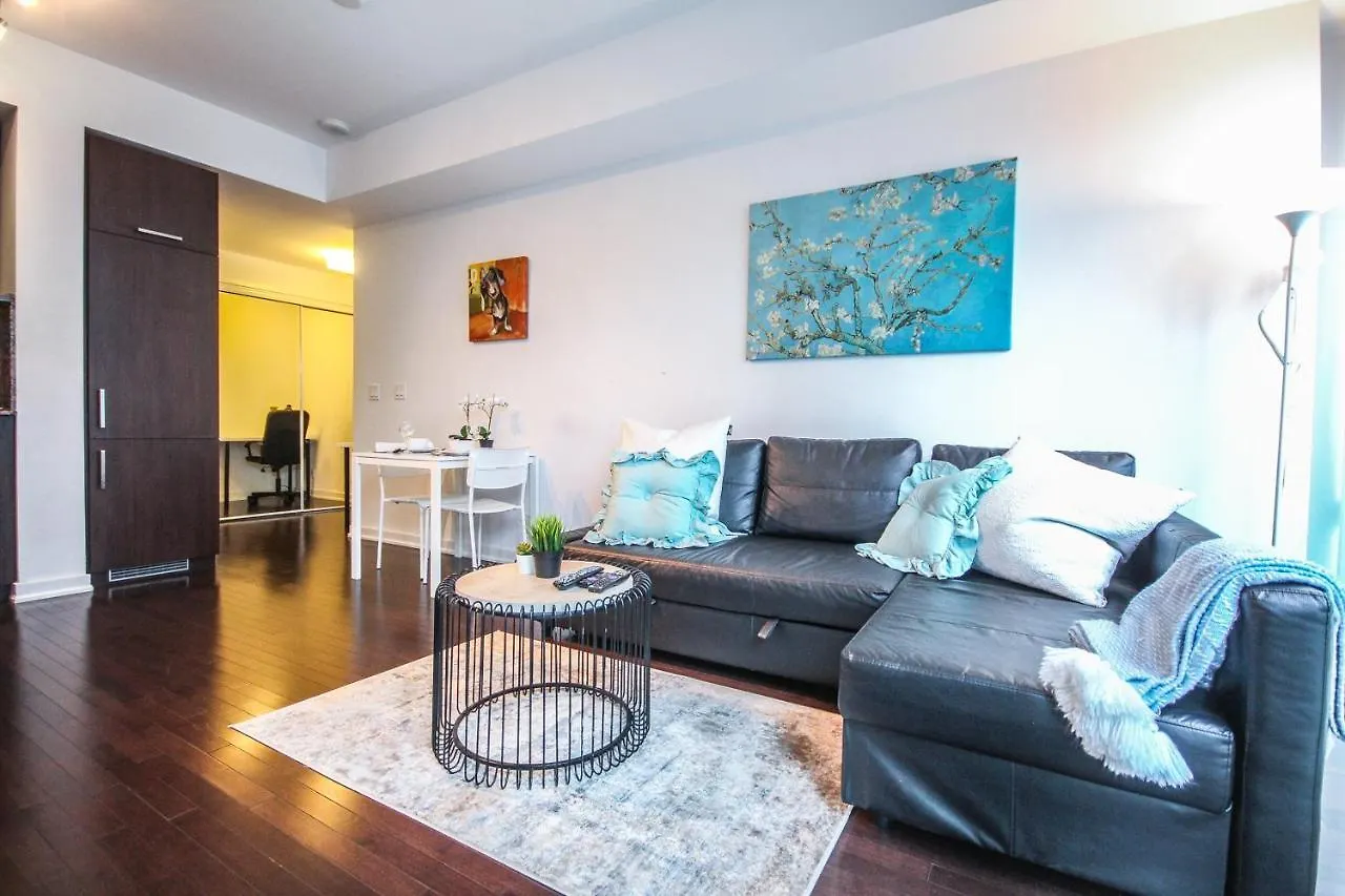 Downtown Vacation Rentals Toronto